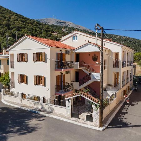 Alexatos Studios & Apartments Айя-Евфимия Экстерьер фото