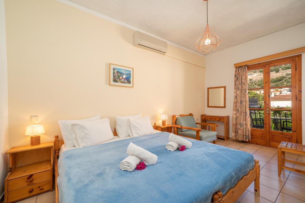 Alexatos Studios & Apartments Айя-Евфимия Экстерьер фото