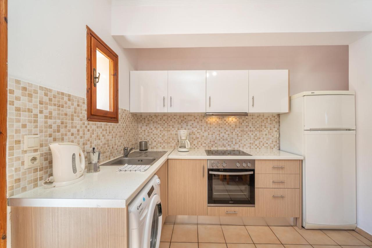 Alexatos Studios & Apartments Айя-Евфимия Экстерьер фото