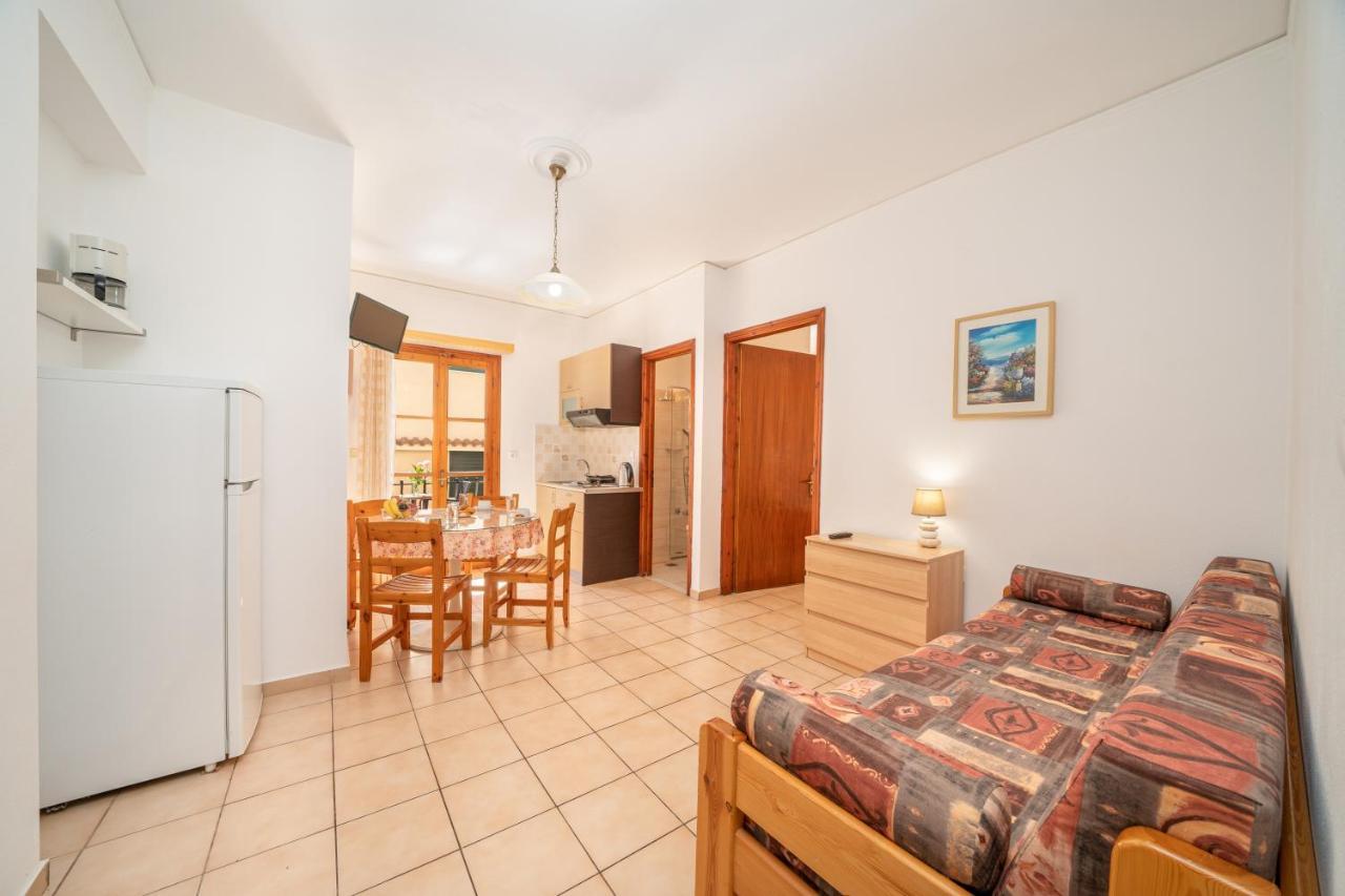 Alexatos Studios & Apartments Айя-Евфимия Экстерьер фото